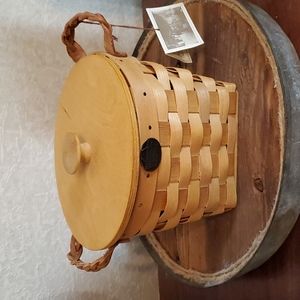 Peterboro Basket Co. Beautiful w/tags. Covered wood top and leather handles.